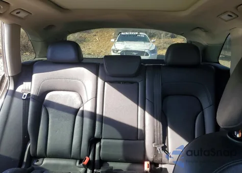 2012 Audi Q5 Premium Plus z USA, uszkodzony, nr VIN WA1LFAFPXCA071284